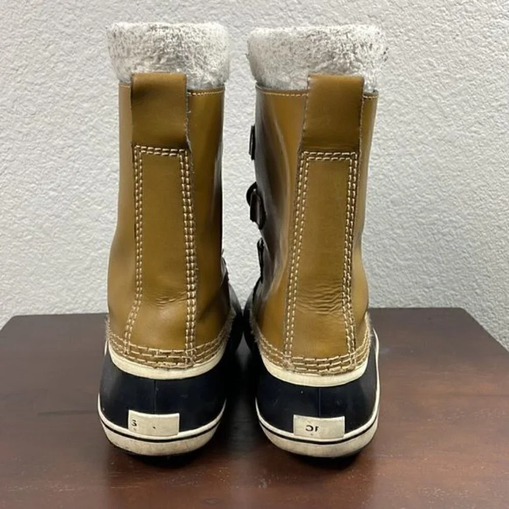 Sorel Yoot Pac Boots Beige Black Lace Up Waterproof Winter Snow Duck Sz 7